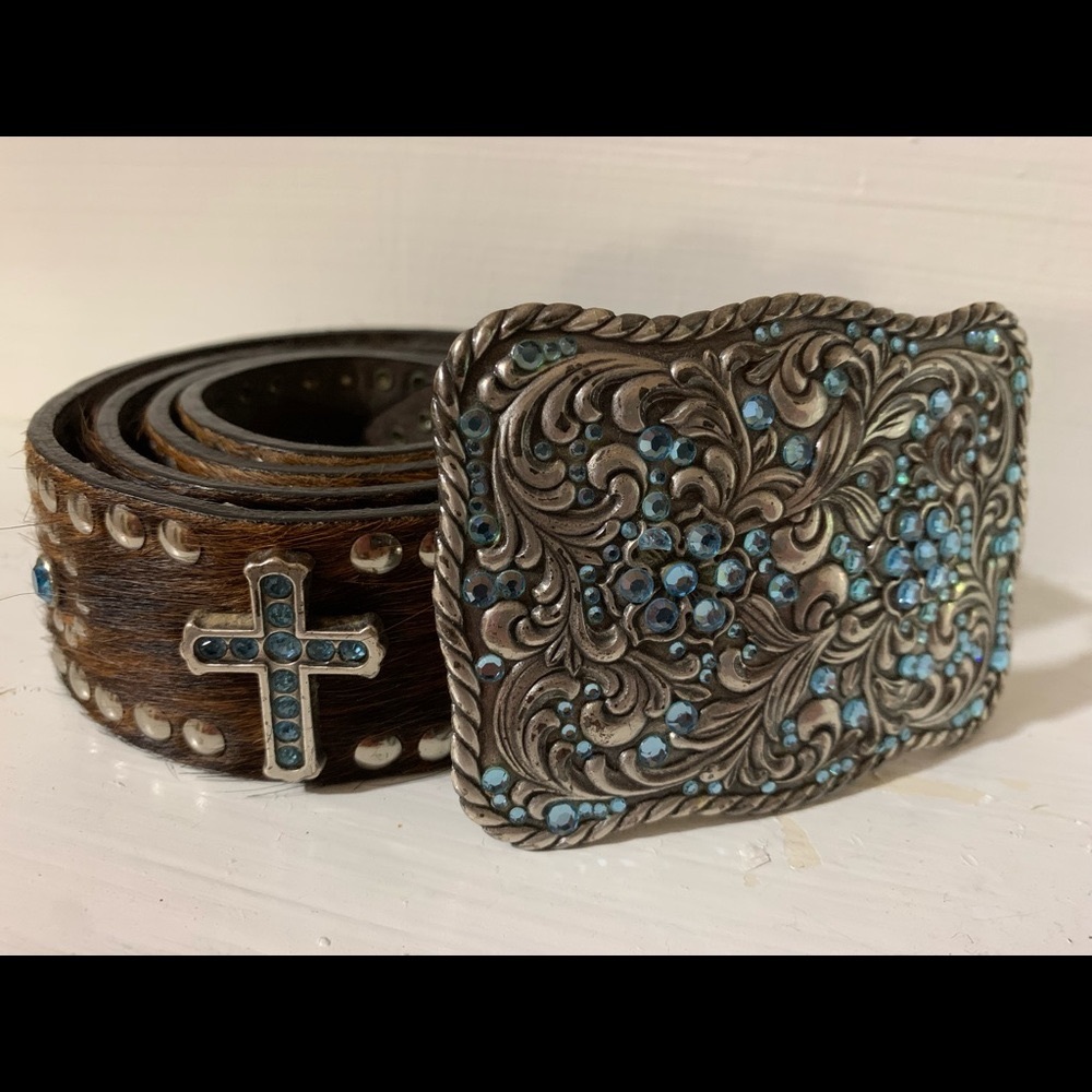 Women’s Nocona Calf Hair Belt Aqua Crosses Silver Studs 40” (And A Buckle) Wow!!